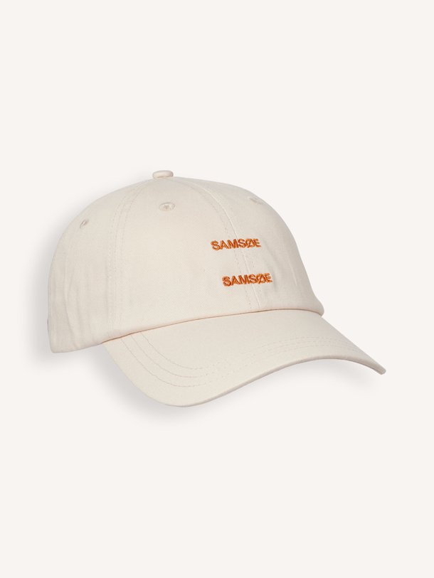 Ontdek de Saaddie organic cotton logo pet van Samsoe Samsoe in de kleur beige bij Orangebag. Op werkdagen voor 21:45 besteld, morgen in huis.