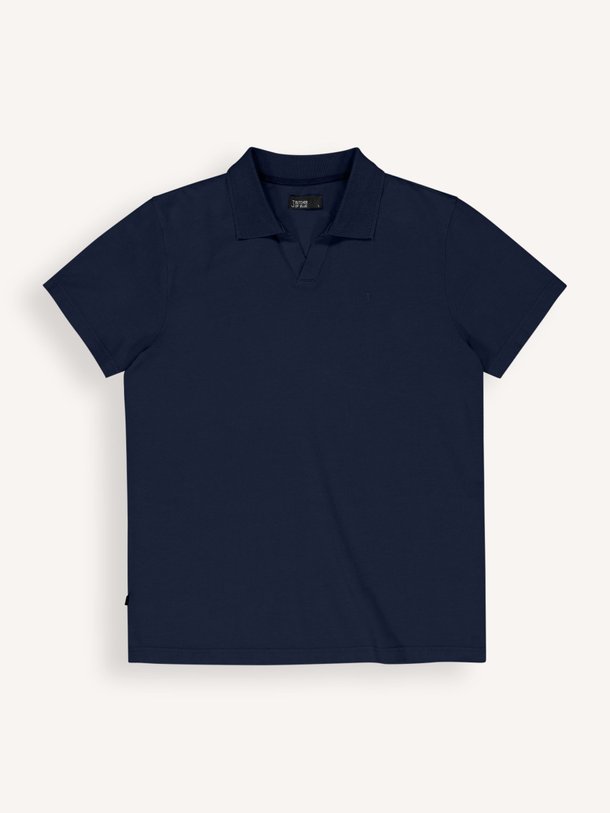 Ontdek de Alain katoenmix polo van Butcher of Blue in de kleur Donkerblauw bij Orangebag. Op werkdagen voor 21:45 besteld, morgen in huis.