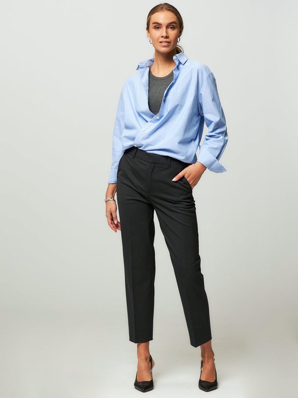 Ontdek de Search wolmix pantalon van Drykorn in de kleur zwart bij Orangebag. Op werkdagen voor 21:45 besteld, morgen in huis.