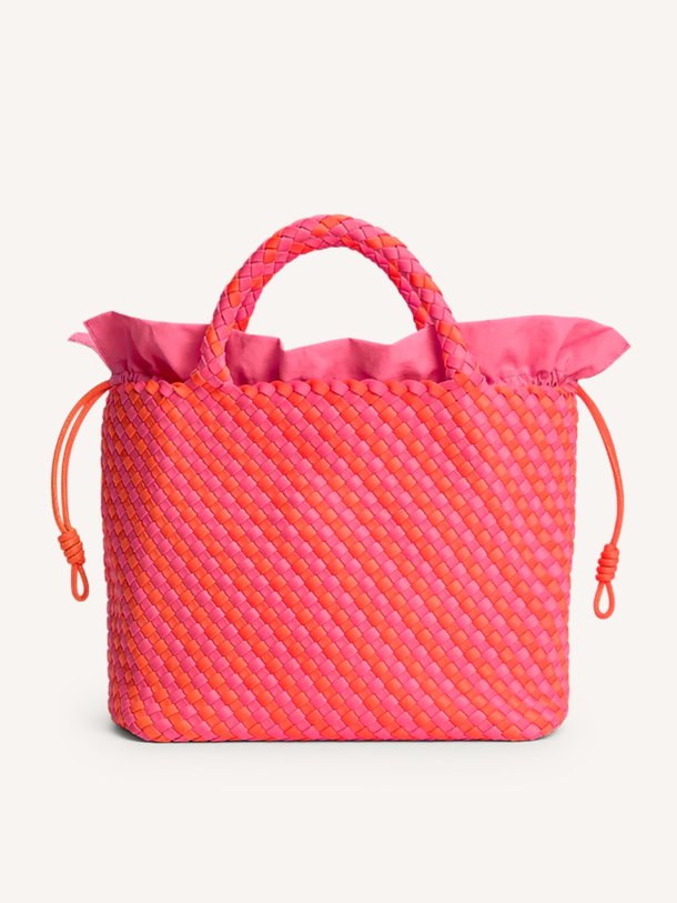 Ontdek de Gevlochten handtas medium van Marrea in de kleur Roze bij Orangebag. Op werkdagen voor 21:45 besteld, morgen in huis.