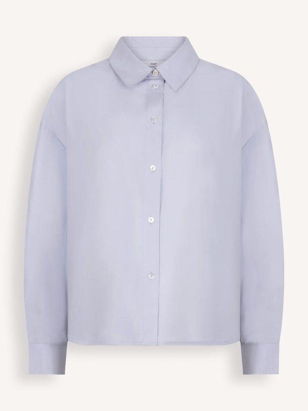 Ontdek de Ibine katoenen oversized blouse van Ruby Tuesday in de kleur lichtblauw bij Orangebag. Op werkdagen voor 21:45 besteld, morgen in huis.