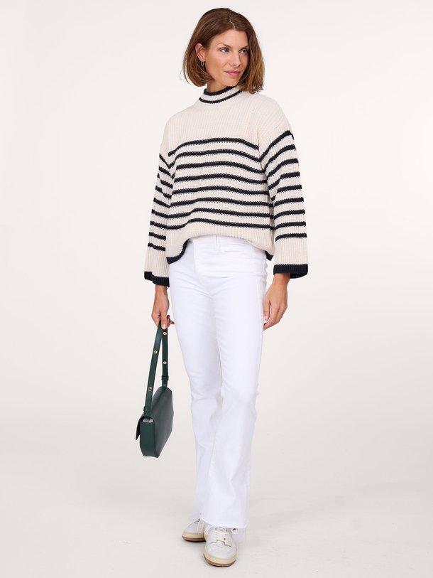 Ontdek de Zizik wolmix trui met gestreept dessin van La Fee Maraboutee in de kleur ecru bij Orangebag. Op werkdagen voor 21:45 besteld, morgen in huis.
