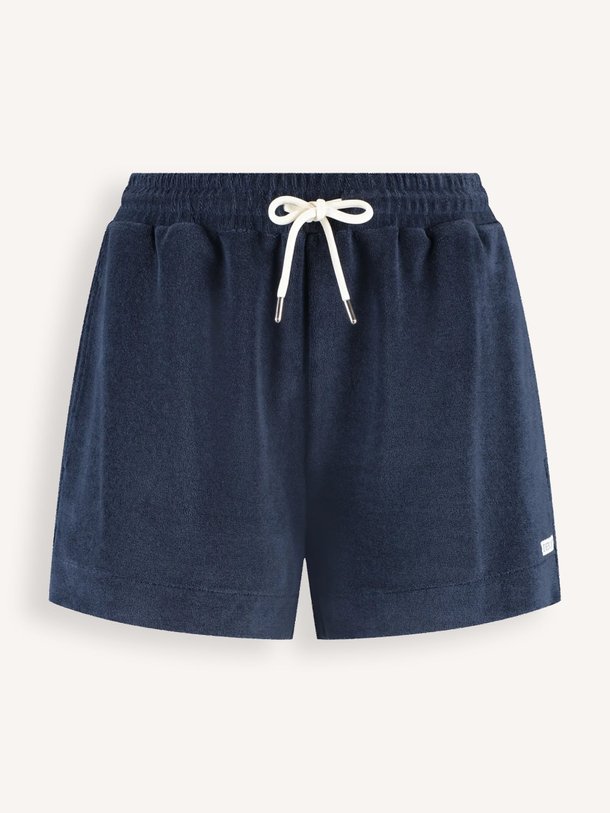 Ontdek de Maren Shorts van Deblon bij Orangebag. Op werkdagen voor 21:45 besteld, morgen in huis.