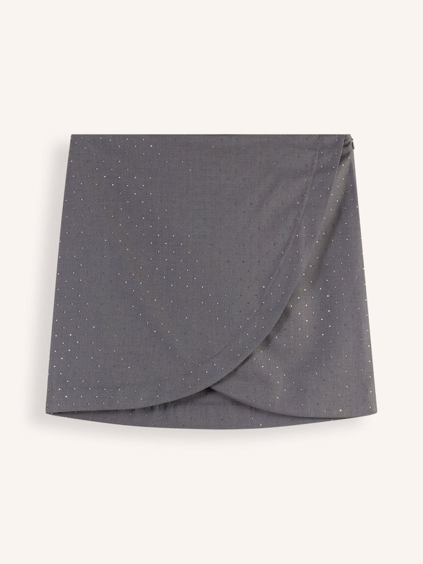 Ontdek de Versatile rayonmix overslag rok met strass van Chptr-s in de kleur grijs bij Orangebag. Op werkdagen voor 21:45 besteld, morgen in huis.