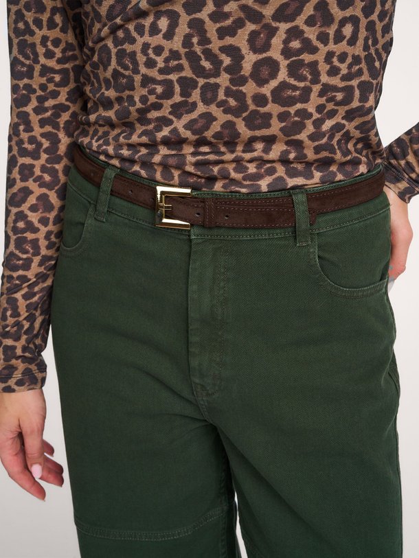 Ontdek de Nicola suède riem van Anine Bing in de kleur Donkerbruin bij Orangebag. Op werkdagen voor 21:45 besteld, morgen in huis.