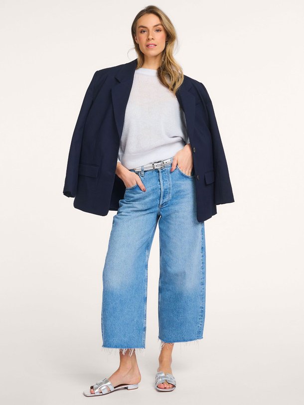 Ontdek de Veluse alpacamix trui van Ruby Tuesday in de kleur Lichtblauw bij Orangebag. Op werkdagen voor 21:45 besteld, morgen in huis.