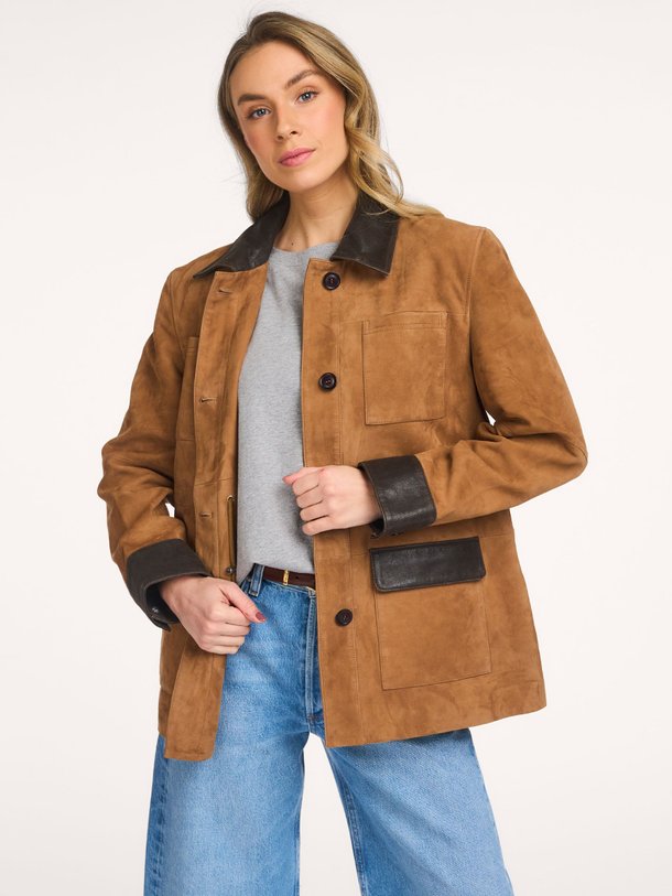 Ontdek de Bruna suède jack van Studio AR in de kleur Cognac bij Orangebag. Op werkdagen voor 21:45 besteld, morgen in huis.