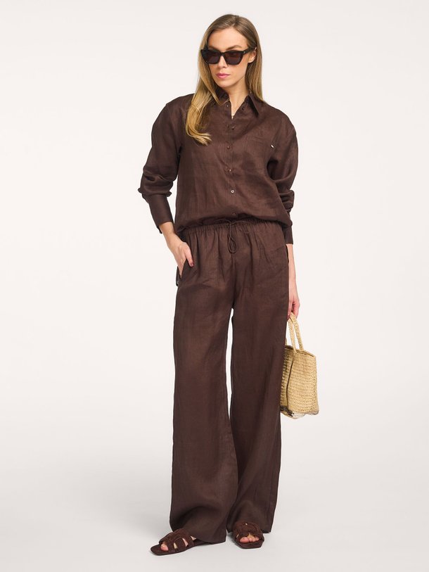 Ontdek de Elaine linnen broek van The Lola Club in de kleur Donkerbruin bij Orangebag. Op werkdagen voor 21:45 besteld, morgen in huis.