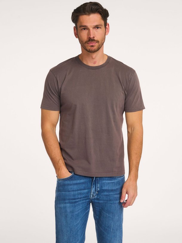 Ontdek de Organic cotton T-shirt van Colorful Standard in de kleur Lichtbruin bij Orangebag. Op werkdagen voor 21:45 besteld, morgen in huis.