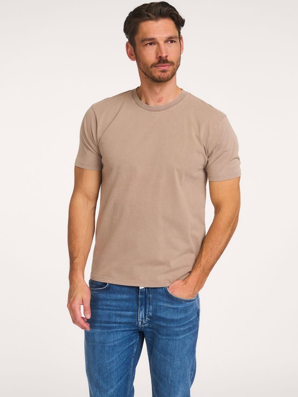 Ontdek de Organic cotton T-shirt van Colorful Standard in de kleur Bruin bij Orangebag. Op werkdagen voor 21:45 besteld, morgen in huis.