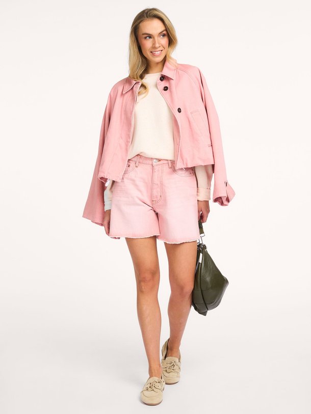 Ontdek de Pactol high waist loose fit short van Bellerose in de kleur Roze bij Orangebag. Op werkdagen voor 21:45 besteld, morgen in huis.