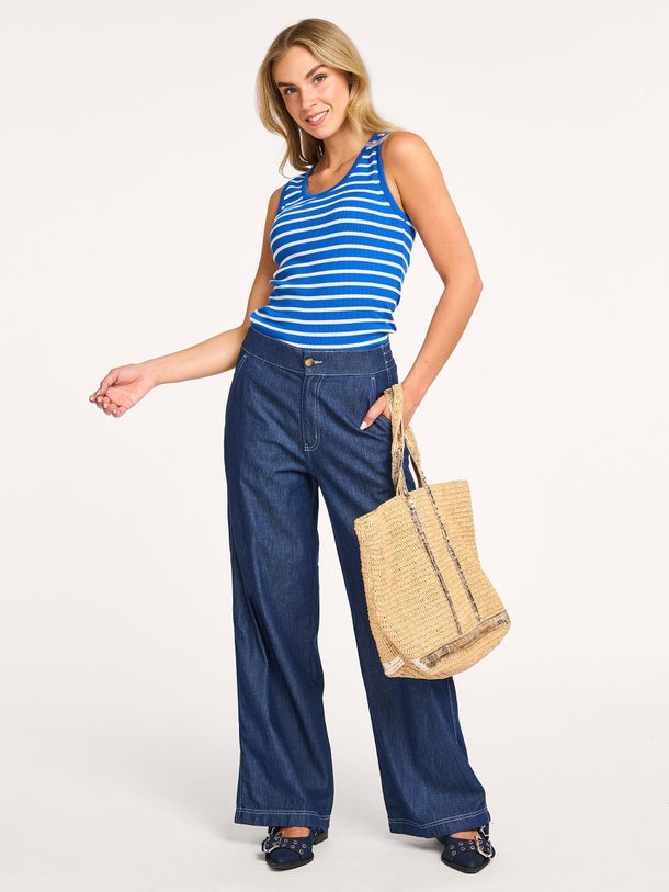 Ontdek de Amour organic cotton rib tanktop van Mads Norgaard in de kleur blauw bij Orangebag. Op werkdagen voor 21:45 besteld, morgen in huis.