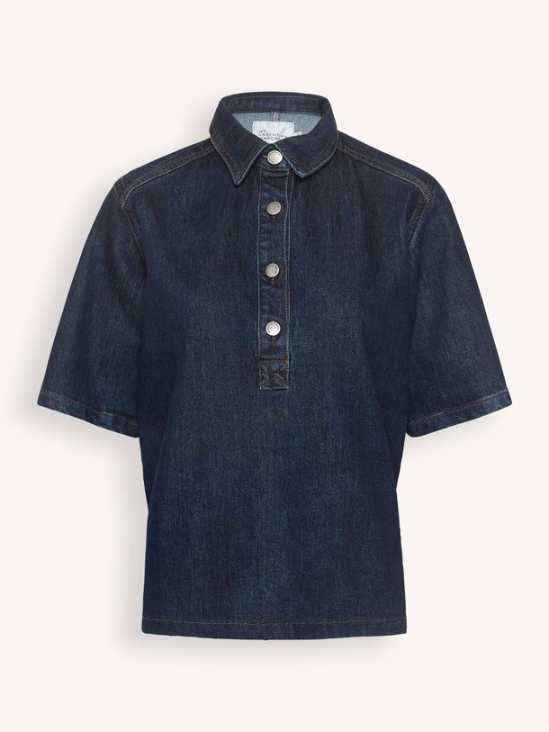 Ontdek de Abina denim top van My Essential Wardrobe in de kleur donkerblauw bij Orangebag. Op werkdagen voor 21:45 besteld, morgen in huis.