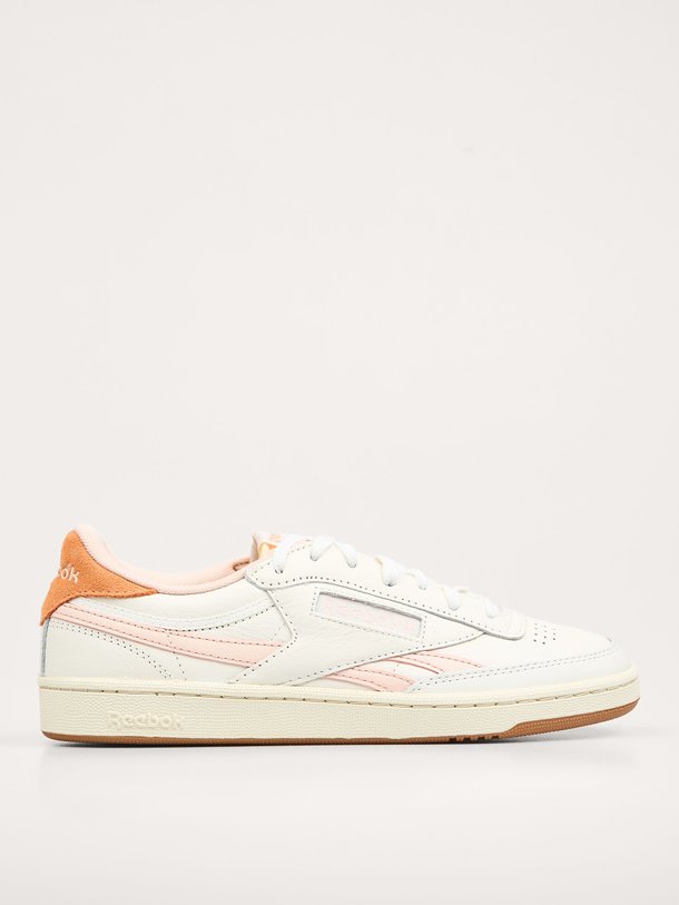 Ontdek de Lederen sneakers van Reebok in de kleur poeder bij Orangebag. Op werkdagen voor 21:45 besteld, morgen in huis.