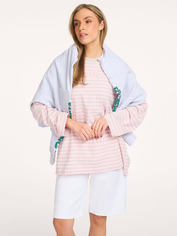 Ontdek de Pia katoenen gestreepte longsleeve van Stieglitz in de kleur Roze bij Orangebag. Op werkdagen voor 21:45 besteld, morgen in huis.