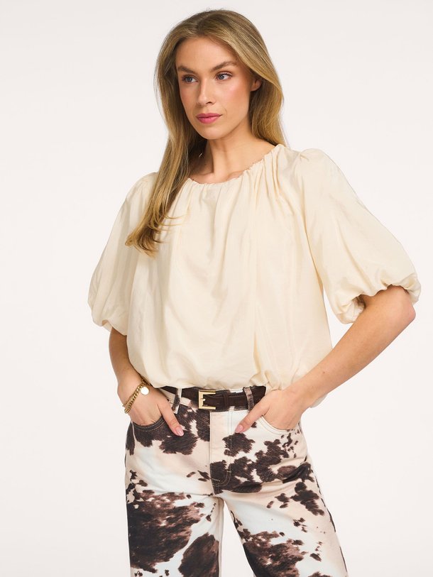 Ontdek de Viscose/katoenmix top van Summum bij Orangebag. Op werkdagen voor 21:45 besteld, morgen in huis.