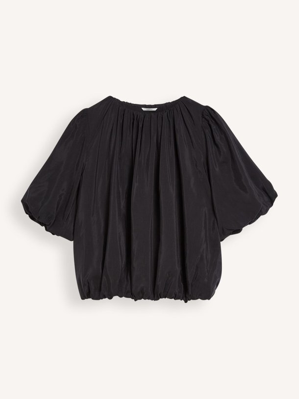 Ontdek de Viscose/katoenmix top van Summum in de kleur Zwart bij Orangebag. Op werkdagen voor 21:45 besteld, morgen in huis.