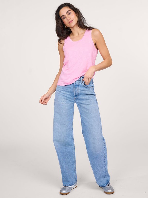 Ontdek de Jacksonville katoenmix slub tanktop van American Vintage in de kleur lichtroze bij Orangebag. Op werkdagen voor 21:45 besteld, morgen in huis.