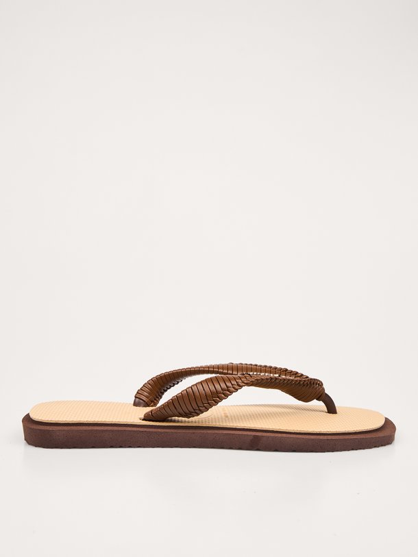 Ontdek de HAV.TOP SQUARE FUSION van Havaianas bij Orangebag. Op werkdagen voor 21:45 besteld, morgen in huis.