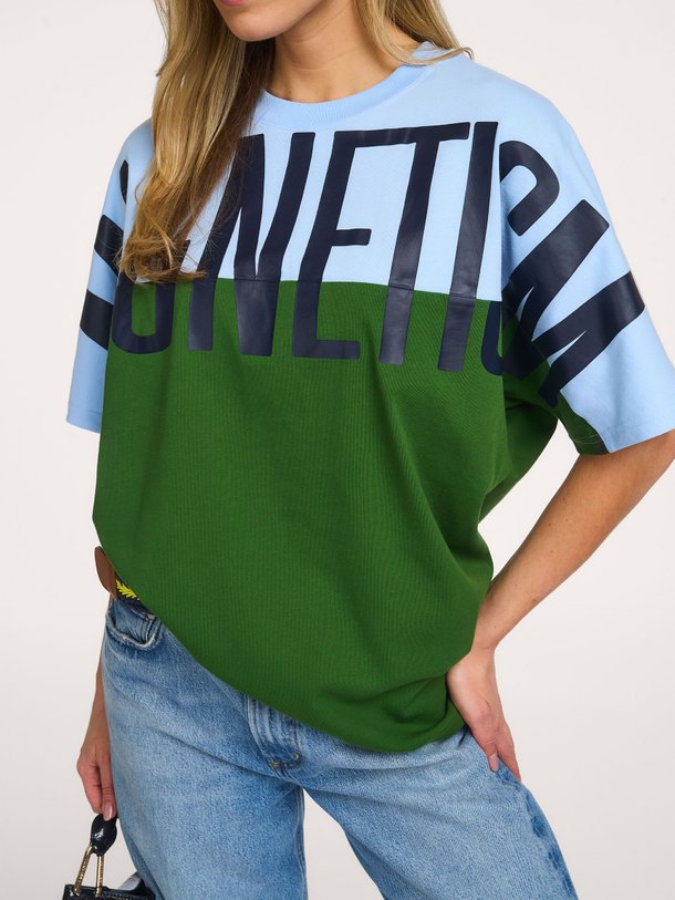 Ontdek de Jega katoenen T-shirt met print van Essentiel Antwerp in de kleur Blauw bij Orangebag. Op werkdagen voor 21:45 besteld, morgen in huis.