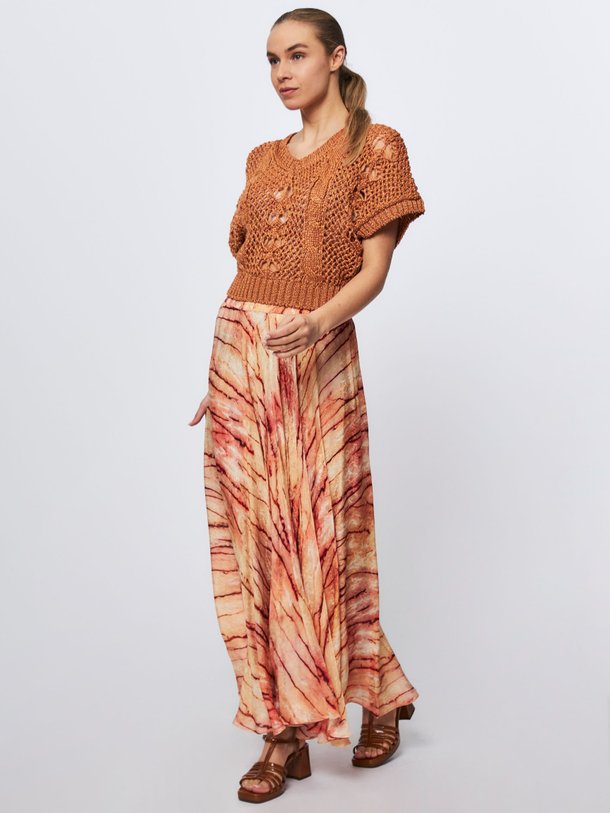 Ontdek de Manish viscose A-lijn rok met print van Mes Demoiselles in de kleur zalm bij Orangebag. Op werkdagen voor 21:45 besteld, morgen in huis.