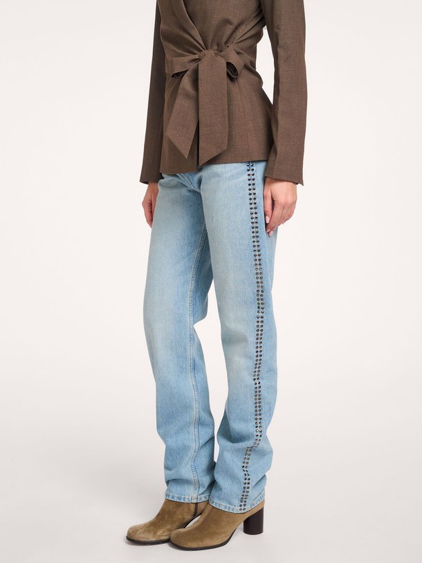 Ontdek de Sasusan mid waist straight fit jeans van Samsoe Samsoe in de kleur Blauw bij Orangebag. Op werkdagen voor 21:45 besteld, morgen in huis.