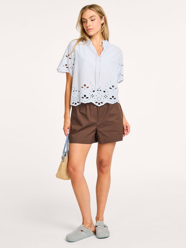 Ontdek de Cimone organic cotton short van Second Female in de kleur donkerbruin bij Orangebag. Op werkdagen voor 21:45 besteld, morgen in huis.