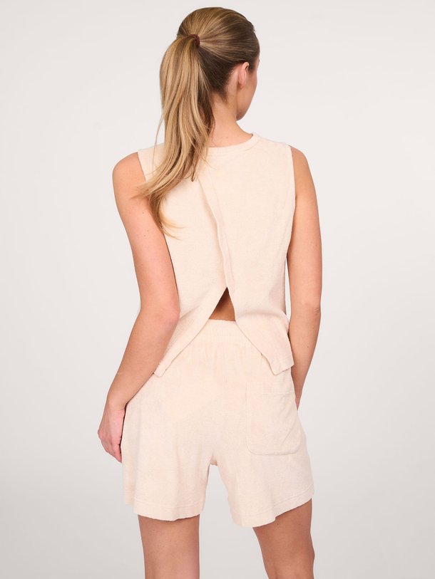Ontdek de Veronica organic cotton badstof top van Alchemist in de kleur ecru bij Orangebag. Op werkdagen voor 21:45 besteld, morgen in huis.