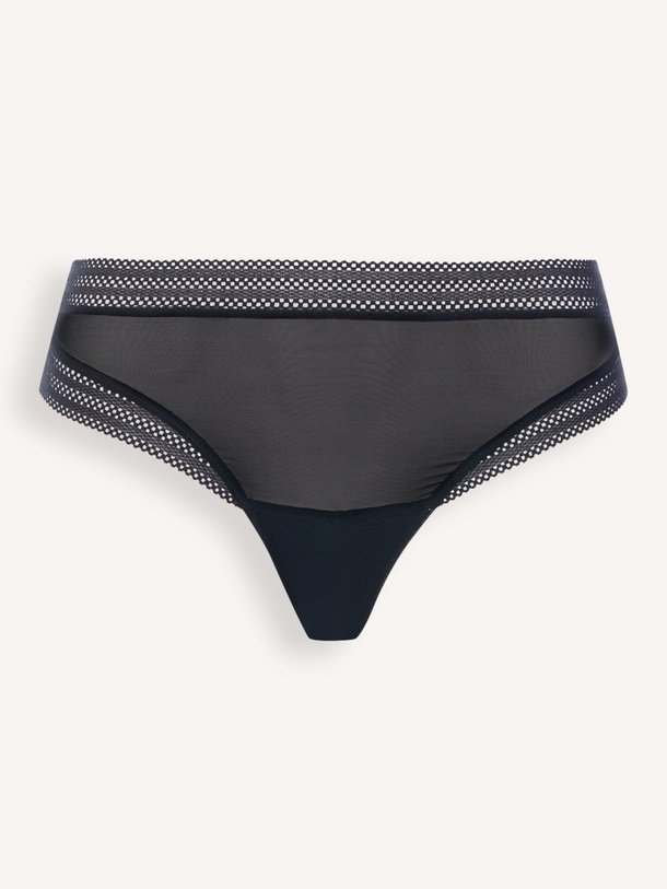 Ontdek de Orea mesh slip van Hanro in de kleur Zwart bij Orangebag. Op werkdagen voor 21:45 besteld, morgen in huis.