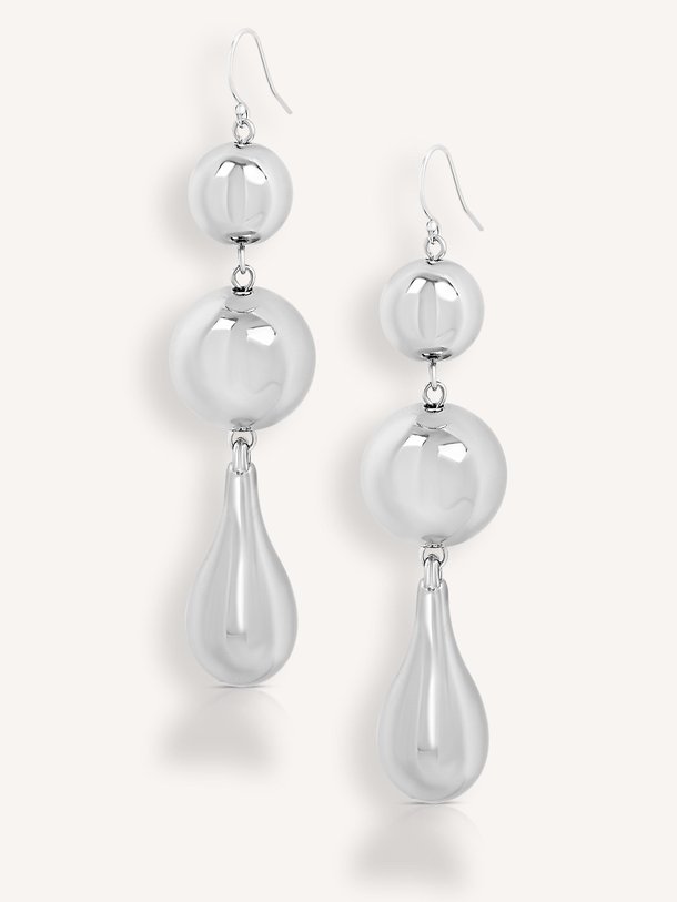 Ontdek de Zilveren oorhangers van Ellen Beekmans in de kleur Zilverkleur bij Orangebag. Op werkdagen voor 21:45 besteld, morgen in huis.