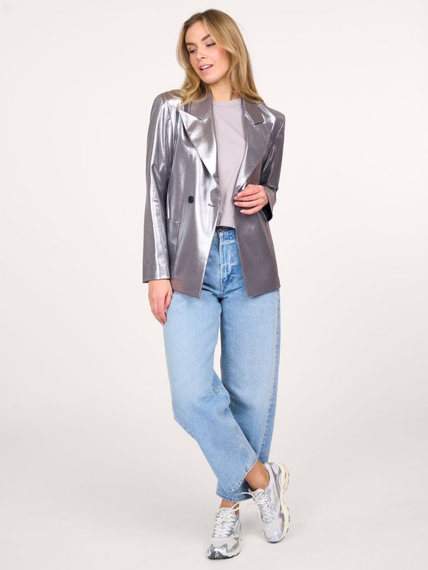 Ontdek de Davos viscosemix metallic blazer van Nathalie Vleeschouwer in de kleur zilverkleur bij Orangebag. Op werkdagen voor 21:45 besteld, morgen in huis.