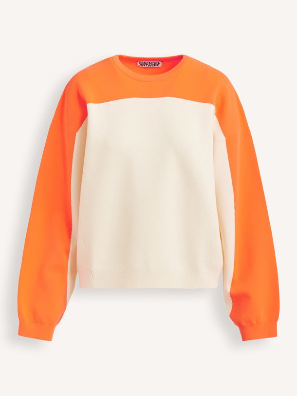 Ontdek de Joto viscosemix sweater van Essentiel Antwerp in de kleur Off-white bij Orangebag. Op werkdagen voor 21:45 besteld, morgen in huis.