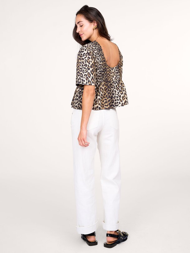 Ontdek de Organic cotton gesmockte leopard top van Ganni in de kleur camel bij Orangebag. Op werkdagen voor 21:45 besteld, morgen in huis.