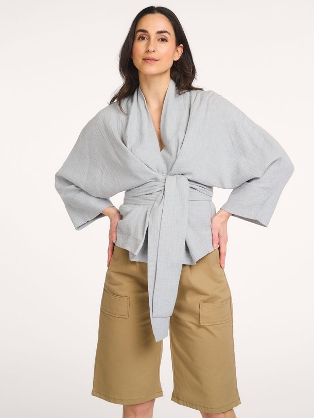 Ontdek de Alaya katoenen top van Sea Me Happy in de kleur Grijs bij Orangebag. Op werkdagen voor 21:45 besteld, morgen in huis.