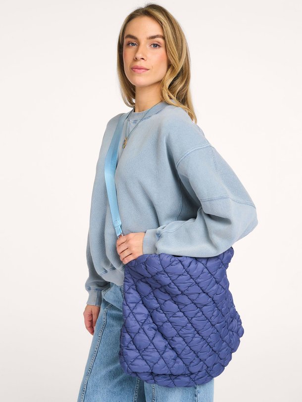 Ontdek de Hela geweven schouder-/handtas van Bellerose in de kleur Blauw bij Orangebag. Op werkdagen voor 21:45 besteld, morgen in huis.