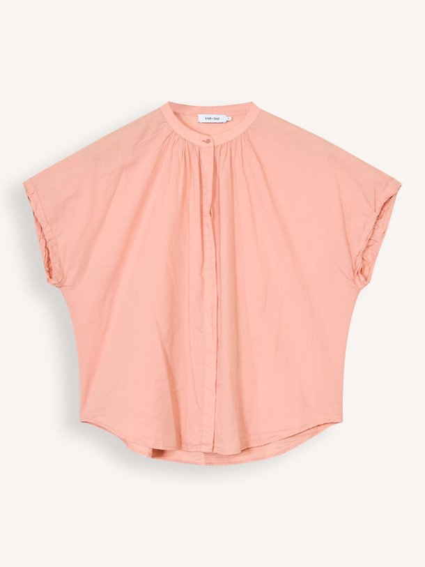 Ontdek de Lotus katoenen blouse van Knit-ted in de kleur Perzik bij Orangebag. Op werkdagen voor 21:45 besteld, morgen in huis.