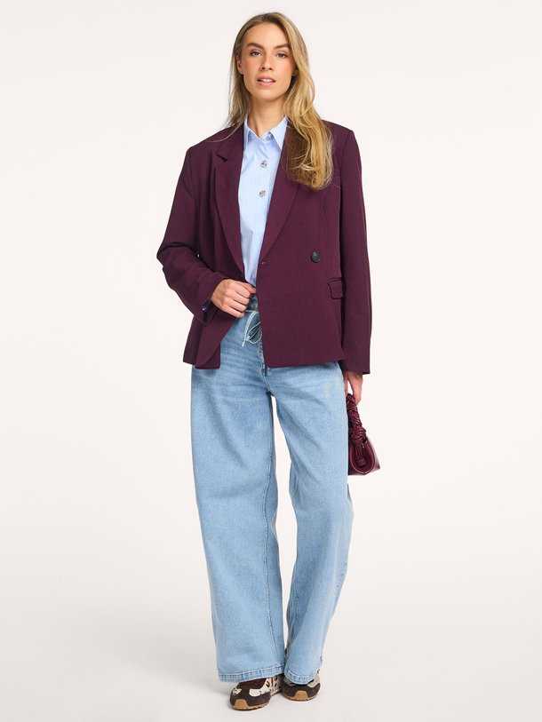 Ontdek de Ripley geweven blazer van Modstrom in de kleur Aubergine bij Orangebag. Op werkdagen voor 21:45 besteld, morgen in huis.