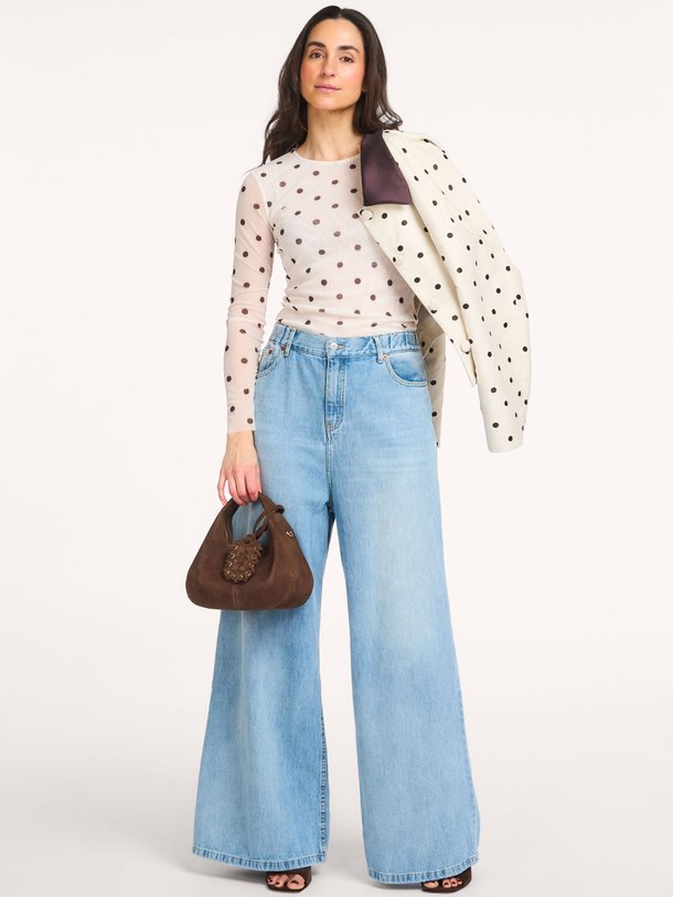 Baum und Pferdgarten Jodie mesh top met stippen - Crème Ontdek de Jodie mesh top met stippen van Baum und Pferdgarten in de kleur Crème bij Orangebag. Op werkdagen voor 21:45 besteld, morgen in huis.