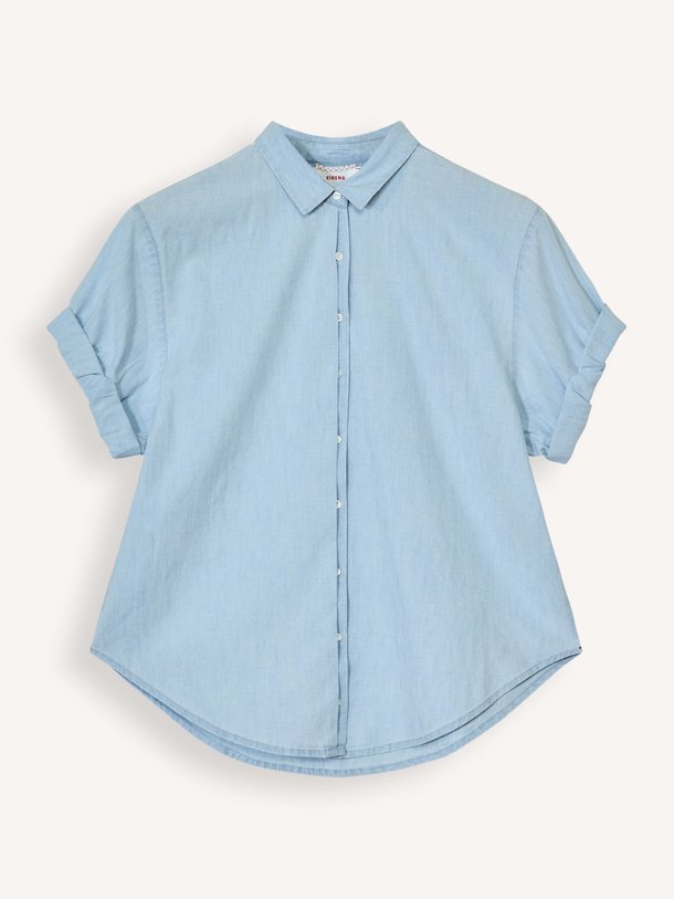 Ontdek de Channing katoenen blouse van Xirena in de kleur lichtblauw bij Orangebag. Op werkdagen voor 21:45 besteld, morgen in huis.