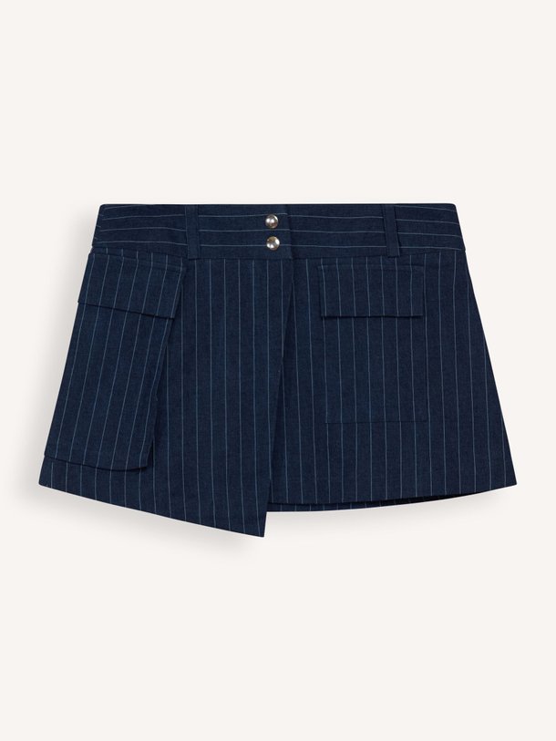 Ontdek de Harper denim mini rok met krijtstreep van Sea Me Happy in de kleur donkerblauw bij Orangebag. Op werkdagen voor 21:45 besteld, morgen in huis.