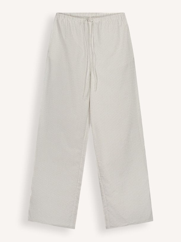 Ontdek de STRIPE DRAPEY PANTS van OLAF bij Orangebag. Op werkdagen voor 21:45 besteld, morgen in huis.