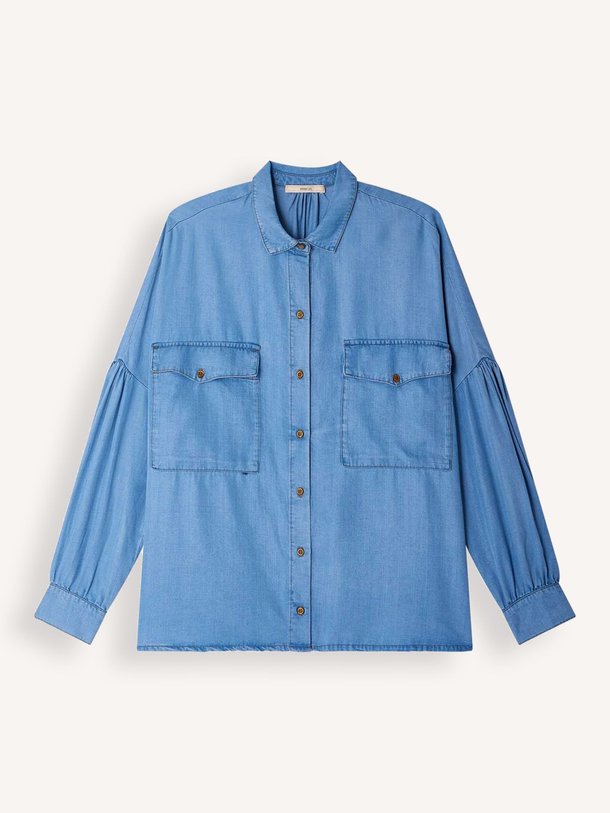 Ontdek de Botania lyocell blouse van Sessun in de kleur Blauw bij Orangebag. Op werkdagen voor 21:45 besteld, morgen in huis.