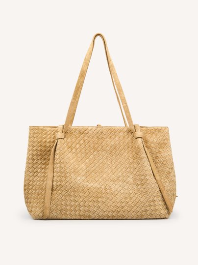 Ontdek de Liandra suède gevlochten schoudertas van Studio AR in de kleur Olijfgroen bij Orangebag. Op werkdagen voor 21:45 besteld, morgen in huis.