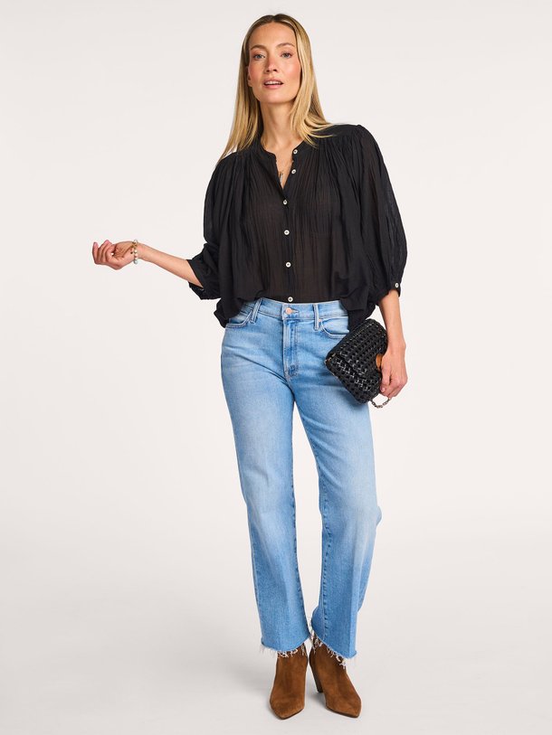 Ontdek de Douwina katoenen blouse van La Fee Maraboutee in de kleur zwart bij Orangebag. Op werkdagen voor 21:45 besteld, morgen in huis.