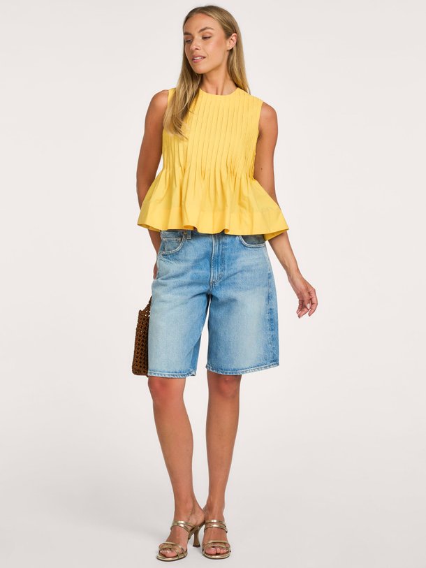 Ontdek de CMPLEAT-BLOUSE van Copenhagen Muse bij Orangebag. Op werkdagen voor 21:45 besteld, morgen in huis.