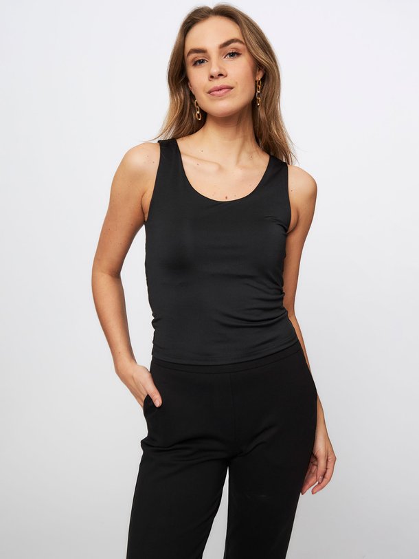 Ontdek de Hima jersey tanktop van Modstrom in de kleur zwart bij Orangebag. Op werkdagen voor 21:45 besteld, morgen in huis.