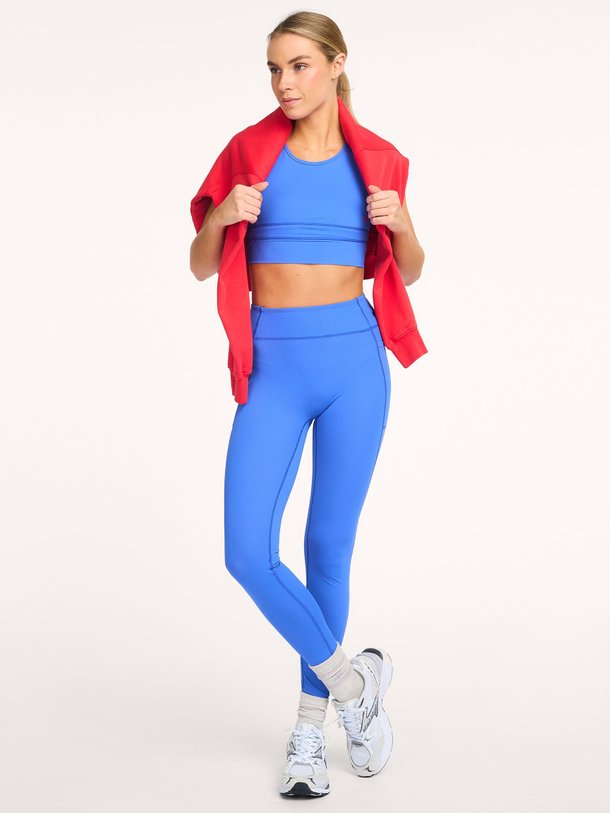 Ontdek de Fytai jersey sportlegging van American Vintage in de kleur Blauw bij Orangebag. Op werkdagen voor 21:45 besteld, morgen in huis.
