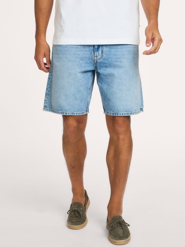 Ontdek de Otis Shorts 1882 van NN.07 bij Orangebag. Op werkdagen voor 21:45 besteld, morgen in huis.
