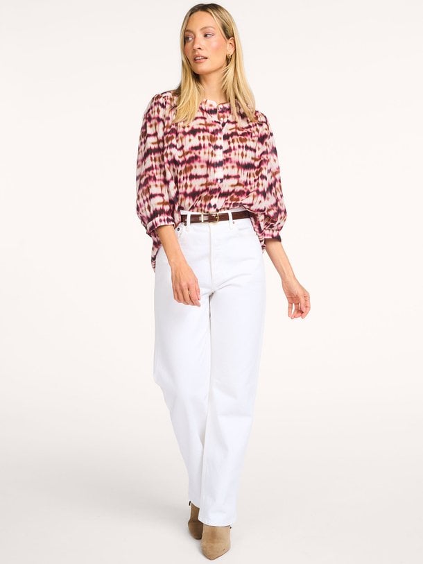 Ontdek de Douwina katoenen tie-dye blouse van La Fee Maraboutee in de kleur Bordeauxrood bij Orangebag. Op werkdagen voor 21:45 besteld, morgen in huis.