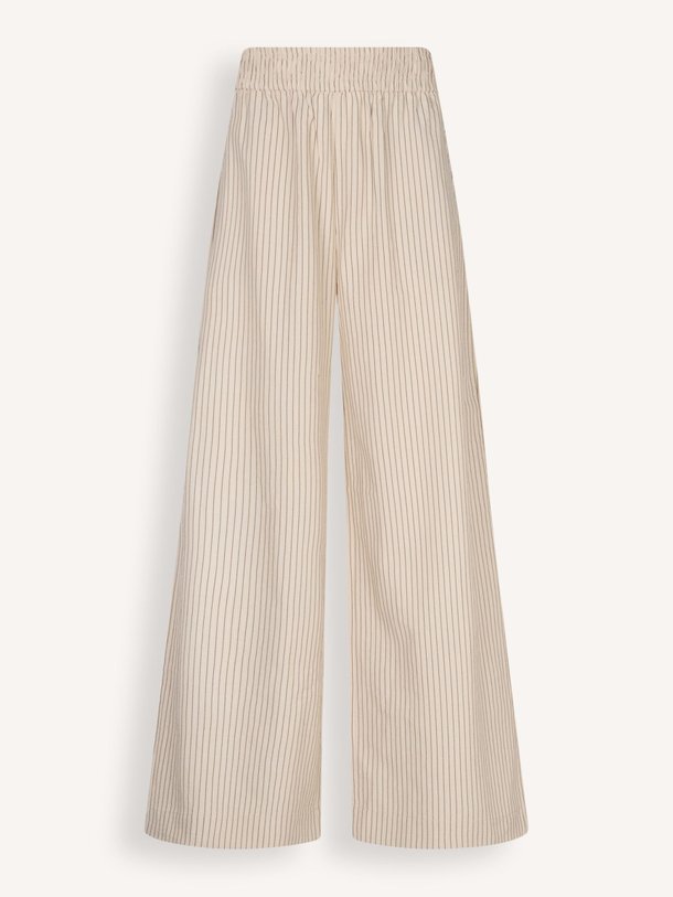 Ontdek de Cilyes, katoenmix broek van Ruby Tuesday bij Orangebag. Op werkdagen voor 21:45 besteld, morgen in huis.